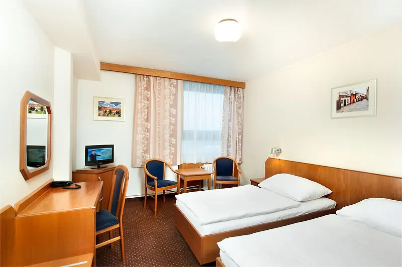 ****  Congress & Wellness Hotel Olsanka Praga República Checa